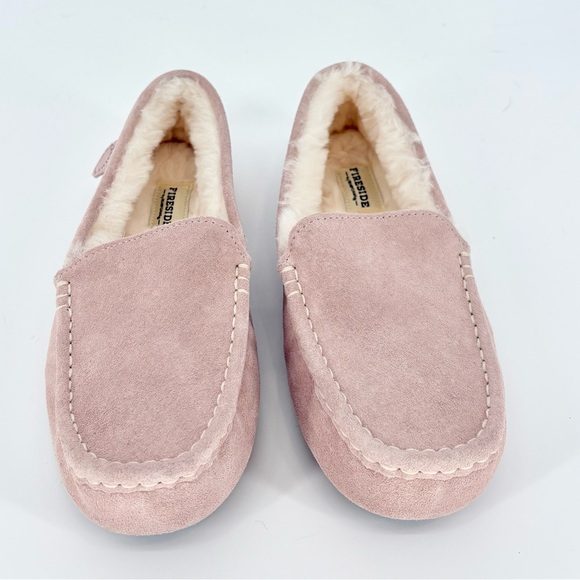 Fireside by Dearfoams Mel Genuine Shearling Moccasin in Dusty Pink - Picture 5 of 16